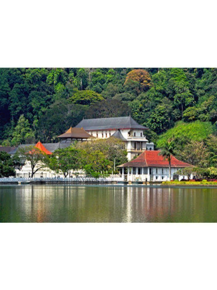 Vista Liyya Residence Kandy Exteriér fotografie